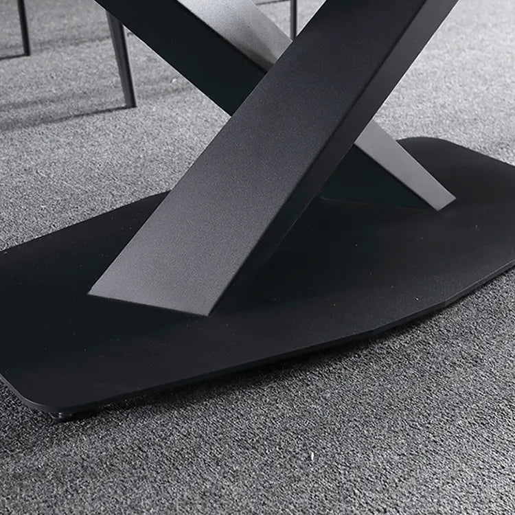 モダンなセラミック製ダイニングテーブル|高級感溢れるスチール脚のデザイン fjx-2692