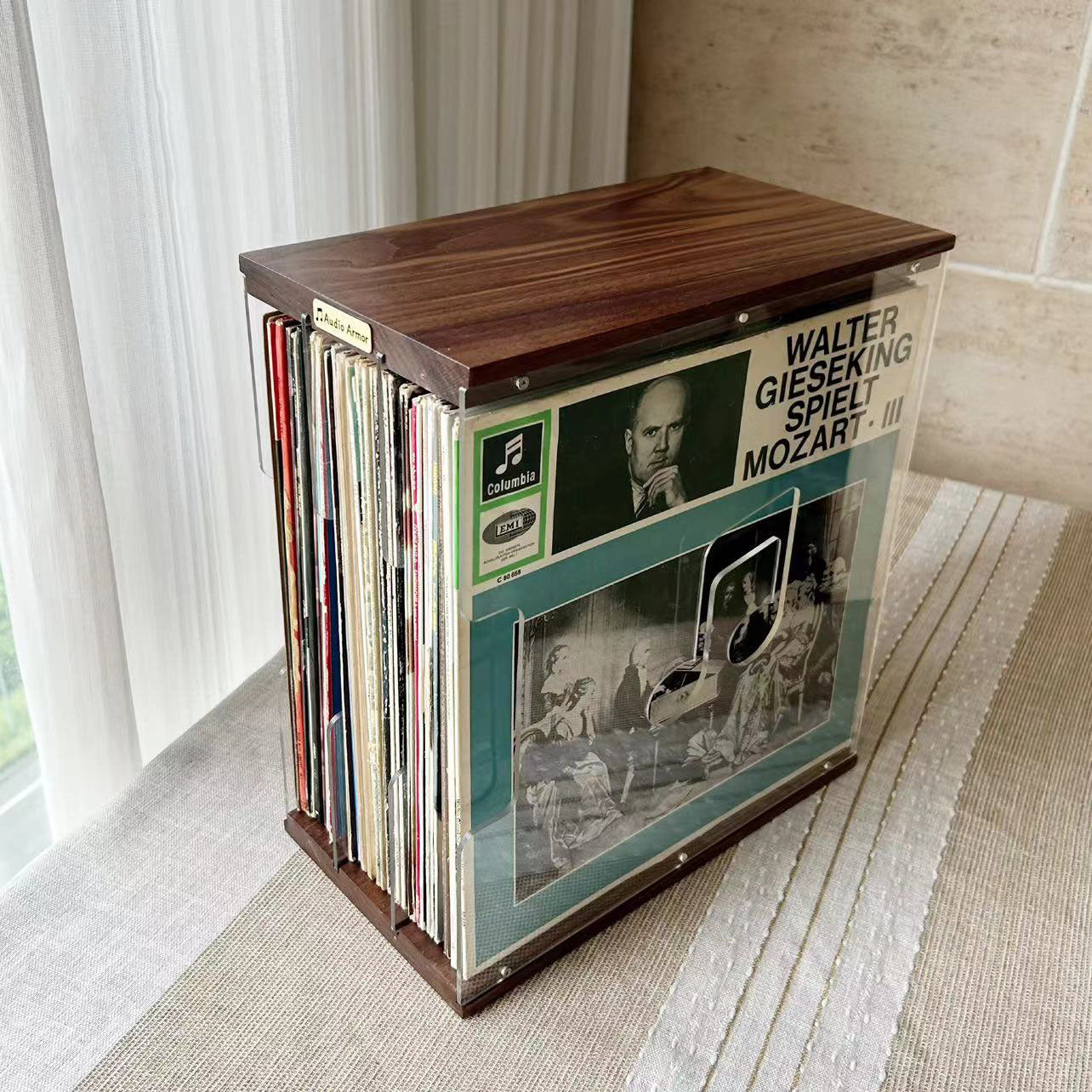 レコード・LPディスプレイ ラック ウォールナット無垢材 htxj-0002（G5