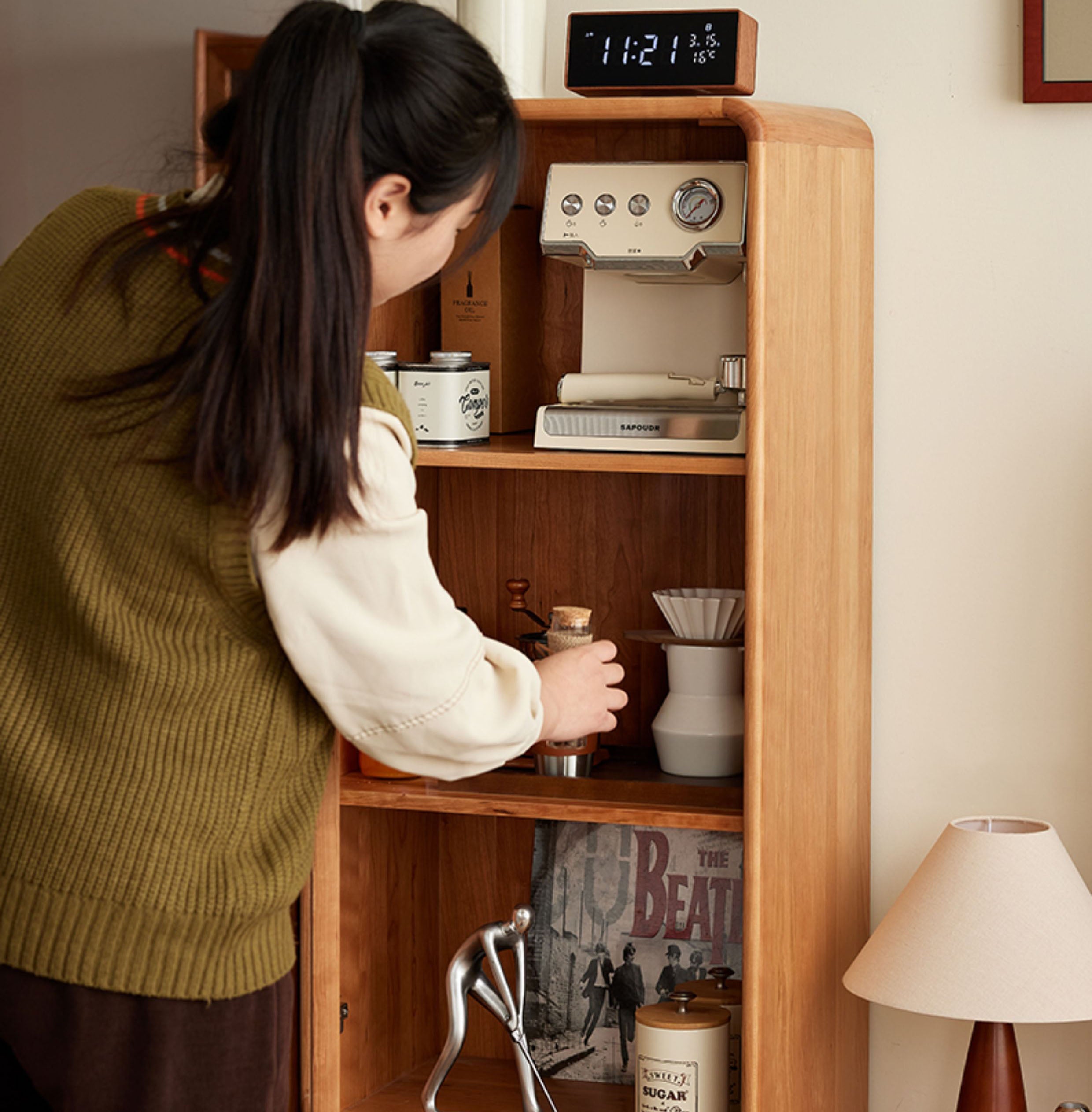 チェリー無垢材 収納ボード リビングキッチンシェルフ棚キャビネット