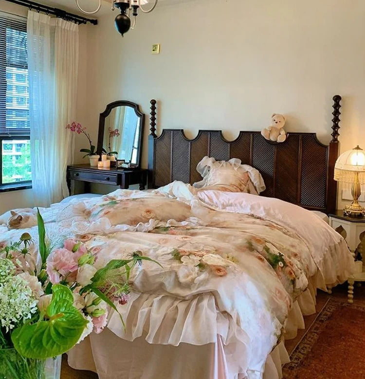 無垢材とスギ材使用のスタイリッシュベッド - あなたの寝室にぴったりのクラシックデザイン hsxz-2158